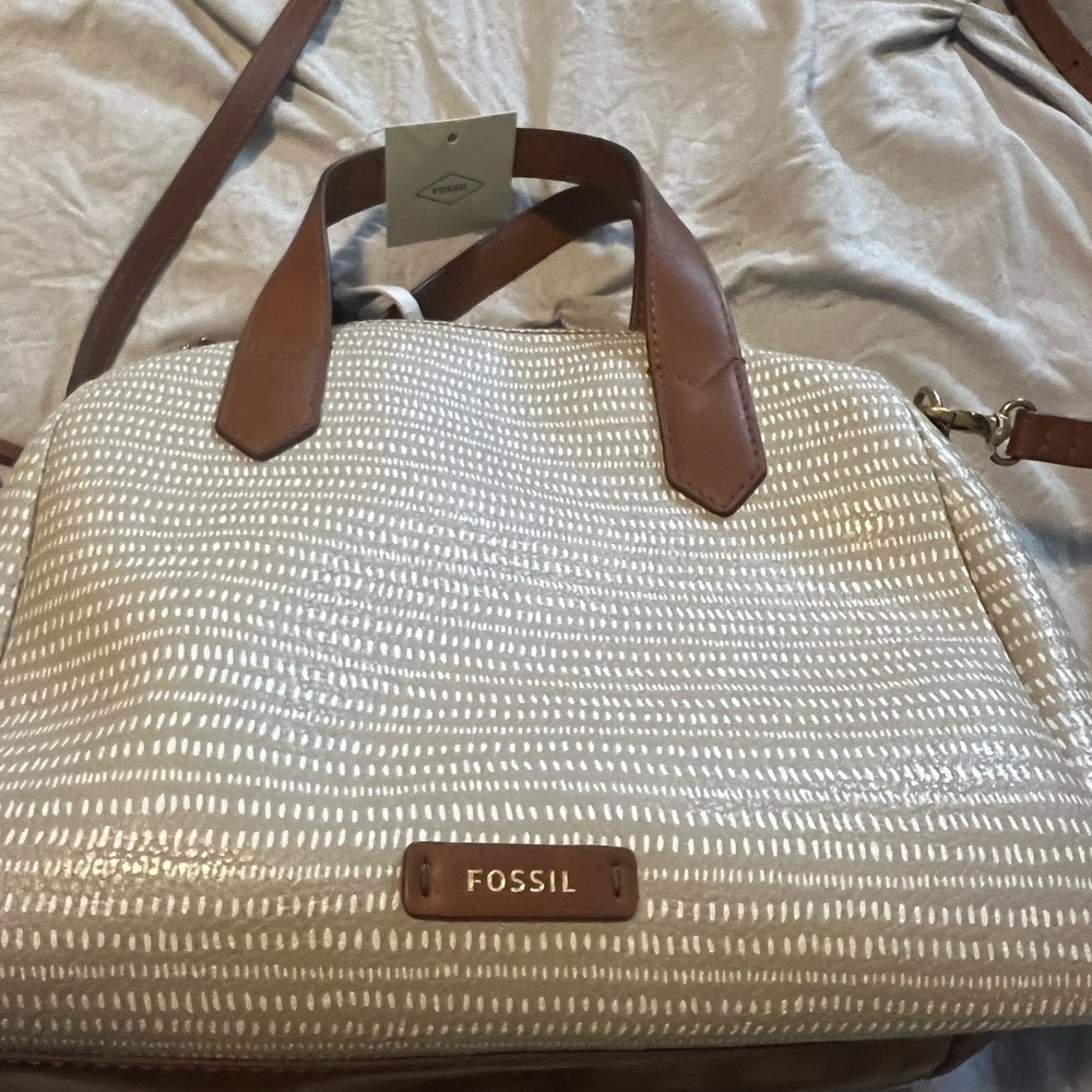 NWT Fossil Fiona Satchel grey white brown